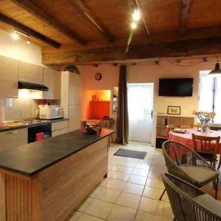 House De Monfollet Ferienhaus